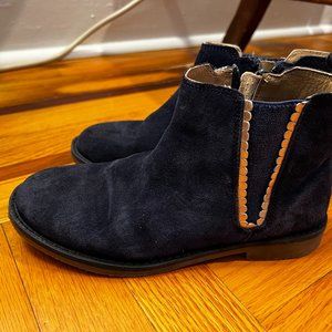 Navy suede boots with silver trim from Paris kids' brand Okaïdi